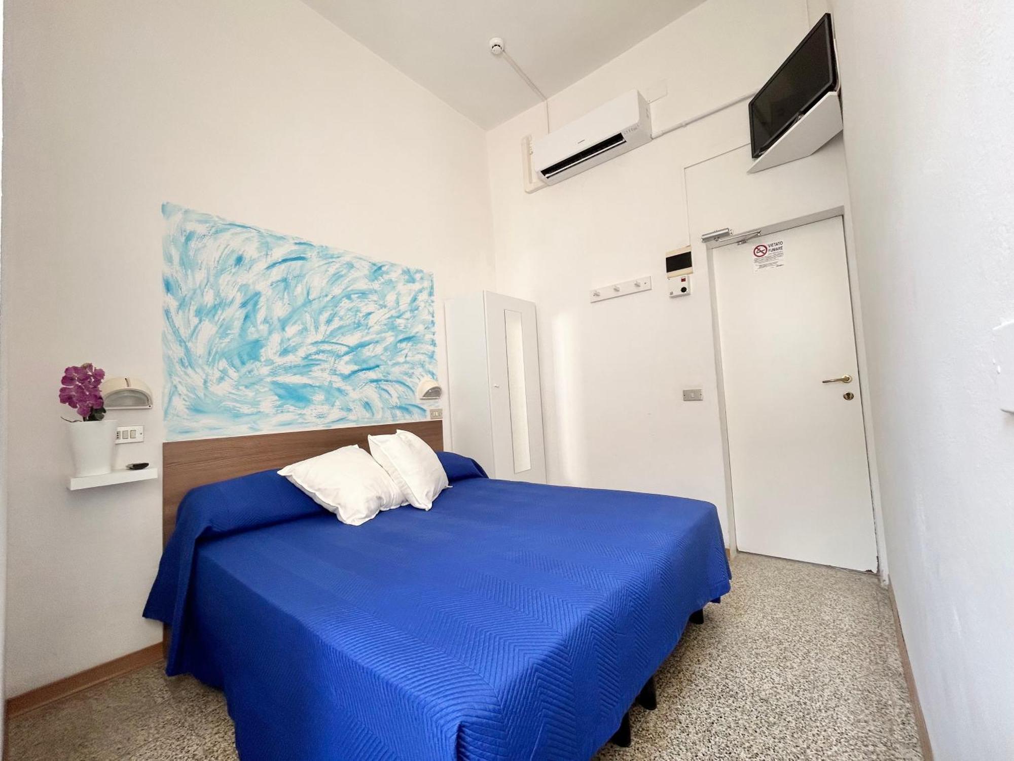 Hotel Bartolini เบลลาเรีย-อีเจอา มารีนา ภายนอก รูปภาพ